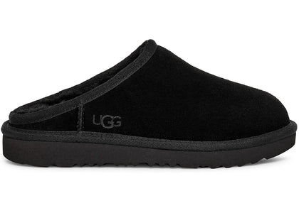 UGG Classic Slip-On Slipper Black (Kids) - sneakers view 2