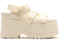 UGG GoldenRise Plateau-Sandalen Jasmine (Damen)