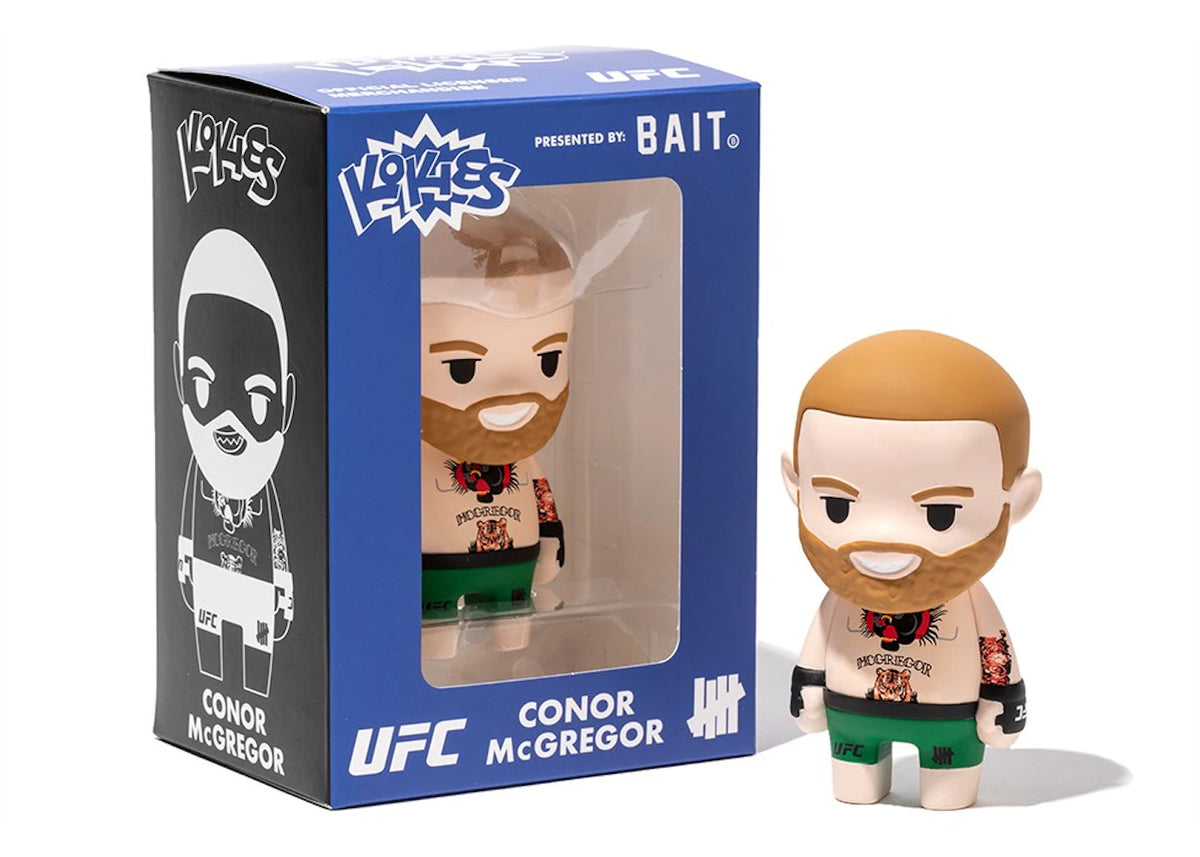 Undefeated x UFC Conor McGregor KOKIES Figure Green - vue secondaire A