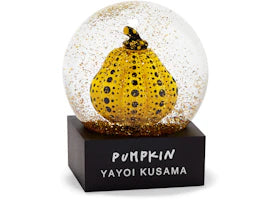 Yayoi Kusama Pumpkin Snowglobe - vue 360