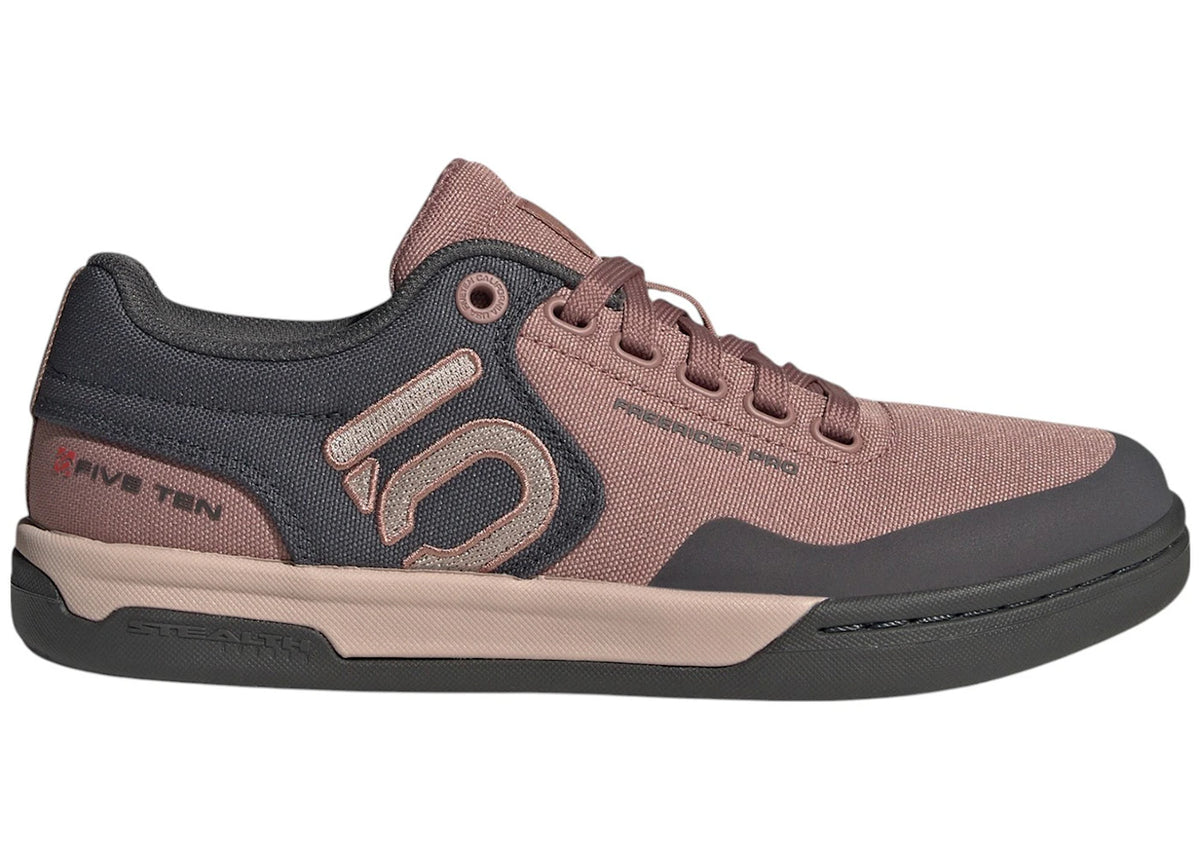 adidas Ten Freerider Pro Canvas Warm Clay Wonder Taupe Grey Six (Women's) - vue secondaire A