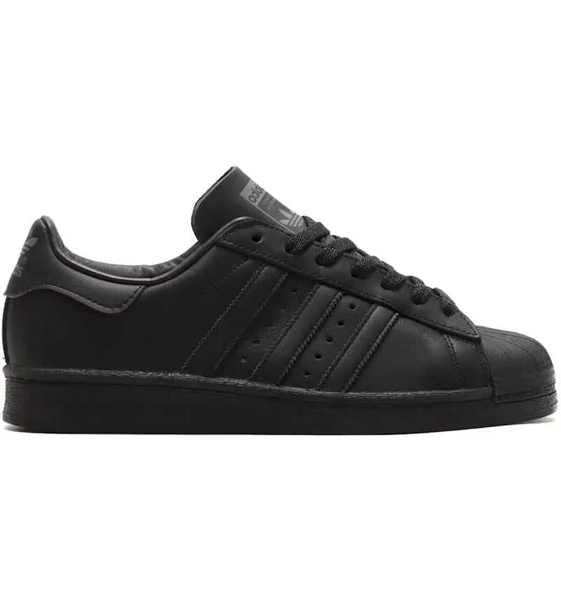 adidas Superstar 82 Core Black Grey (2023) - vue 360