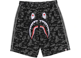 adidas x BAPE Camo Jacquard Shark Denim Jorts Black - vue 360