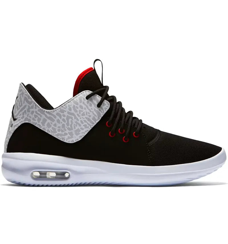 Jordan First Class Black Cement - vue 360