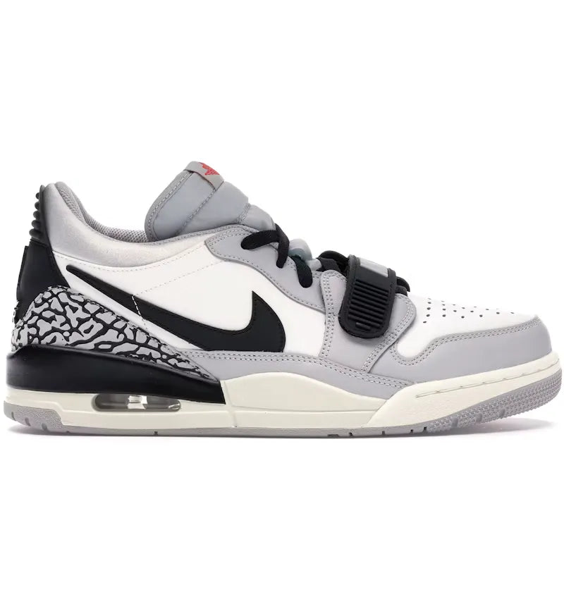 Jordan Legacy 312 Low Tech Grey Fire Red Black - vue 360