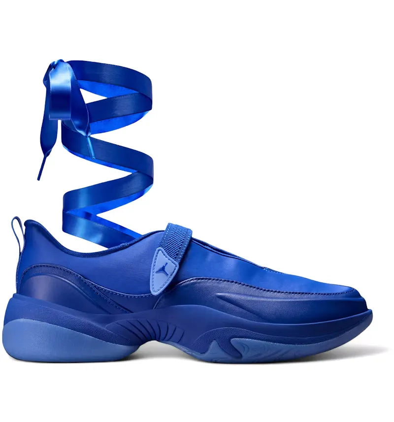 Jordan Pointe Hyper Royal (Women's) - vue 360