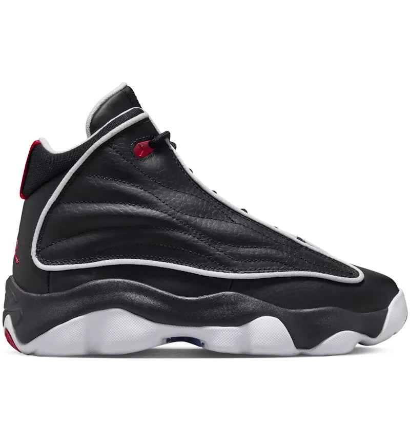 Jordan Pro Strong Black White University Red (GS) - vue 360