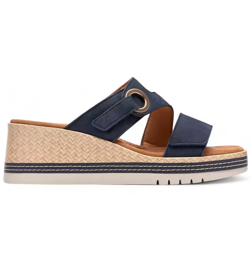Clarks Kidiki Cove Navy Nubuck (Women's) - vue 360
