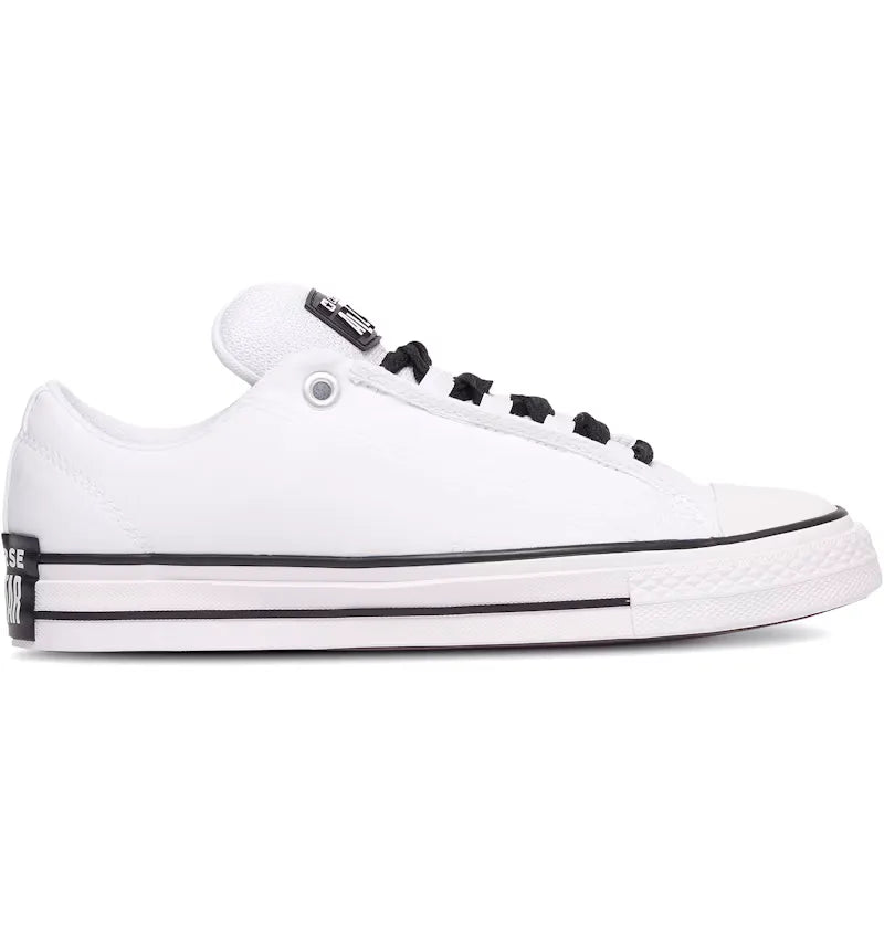 Converse Chuck Taylor All Star Low Puff White Black - vue 360
