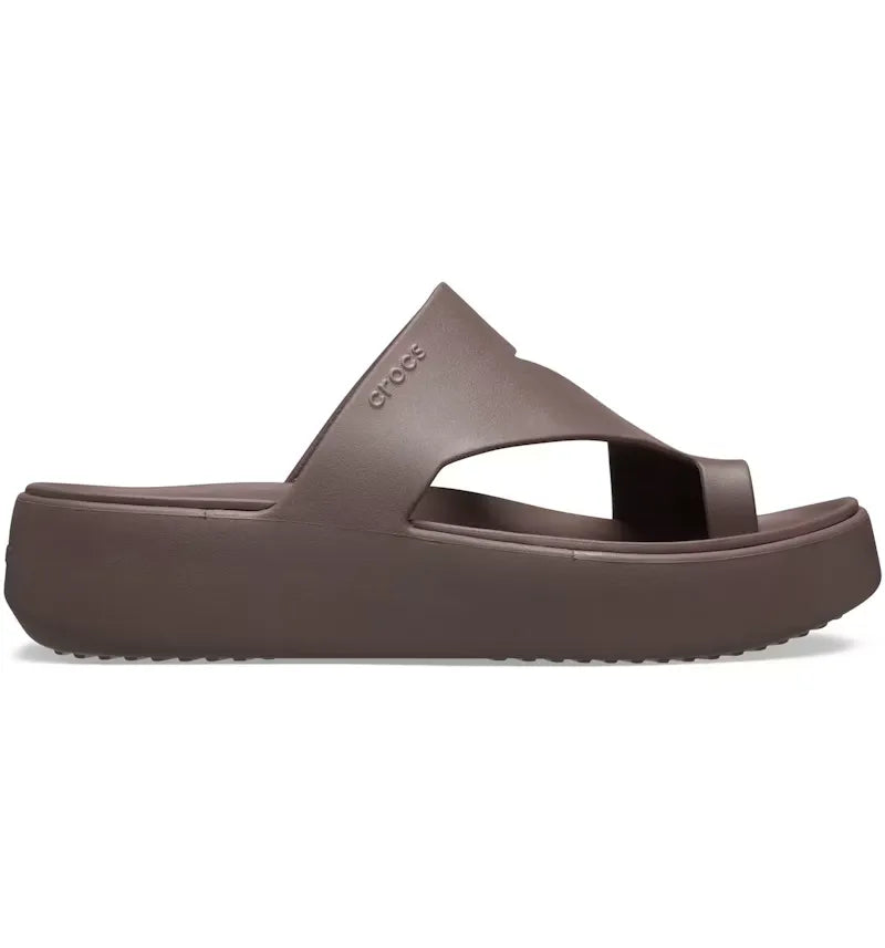 Crocs Getaway Platform Toe Loop Flip Truffle (Women's) - vue 360