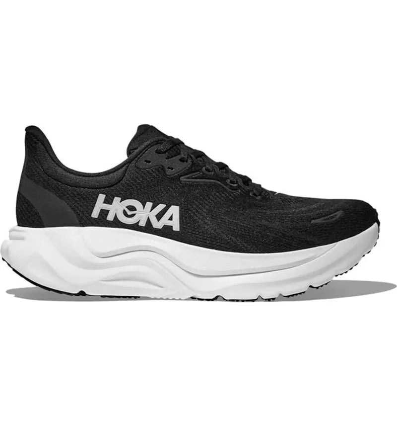 Hoka One One Arahi 8 Black White - vue 360