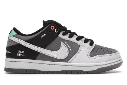 Nike SB Dunk Low VX1000 - authentic Nike sneakers