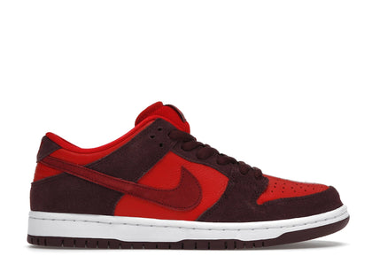 Nike SB Dunk Low Cherry - authentic Nike sneakers
