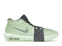 Nike LeBron Witness 8 Vapor Green