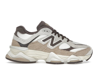 New Balance 9060 Earth Shadow Bisque