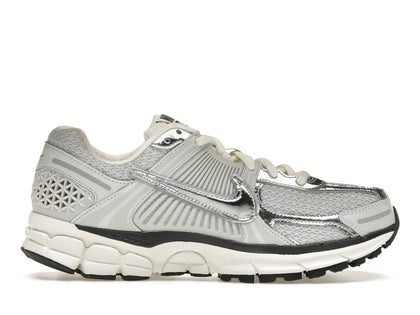 Nike Zoom Vomero 5 Chrome - authentic Nike sneakers