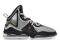 Nike LeBron 19 Royalty