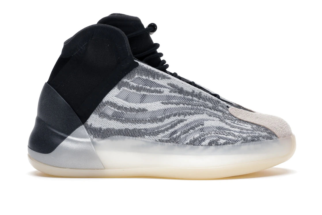 adidas Yeezy QNTM Lifestyle Model (Kids) - vue 360