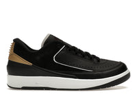 Jordan 2 Retro Low Schwarz Metallic Gold (Damen)