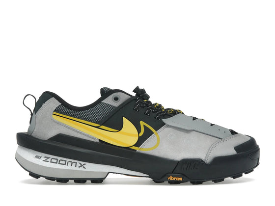 Nike Zegamadome SP sacai Matt Silber Gelb