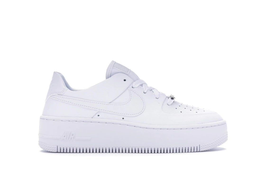 Nike Air Force 1 Sage Low Triple White (Women's) - vue 360