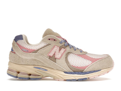 New Balance 2002R Hype DC Native Dynamics - authentic New Balance sneakers