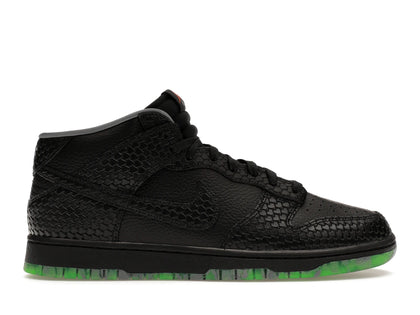 Nike Dunk Mid Premium Halloween Headless Horseman - authentic Nike sneakers