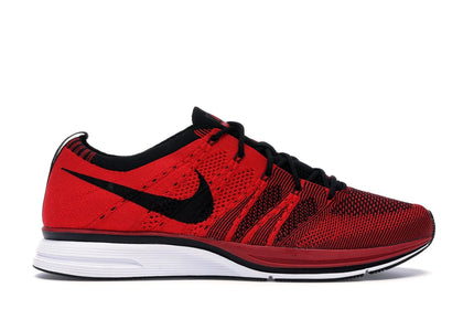 Nike Flyknit Trainer University Red (2018) - authentic Nike sneakers