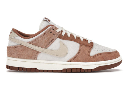 Nike Dunk Low Medium Curry - authentic Nike sneakers