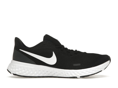 Nike Revolution 5 Black/White