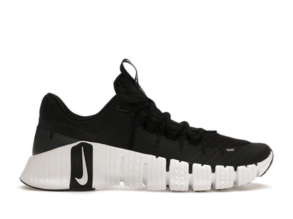 Nike Free Metcon 5 Black White - authentic Nike sneakers