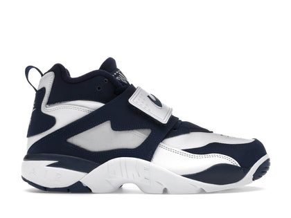 Nike Air Diamond Turf Cowboys - authentic Nike sneakers