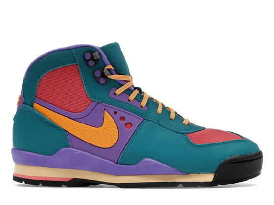 Nike Baltoro Bright Spruce Kumquat