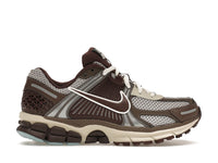 Nike Zoom Vomero 5 Earth Fossil (Damen)