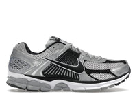 Nike Zoom Vomero 5 Metallic Silber Schwarz