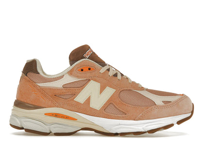 New Balance 990v3 MiUSA size? Exclusive Orange Cream - authentic New Balance sneakers