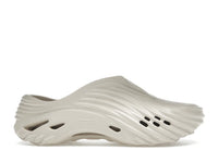 Crocs Echo Wave Clog Almond Tint