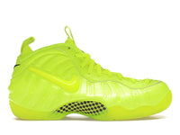 Nike Air Foamposite Pro Volt (2021)