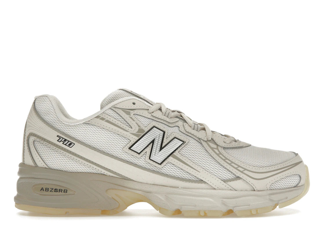 New Balance 740 Lunar New Year (2025) - vue 360