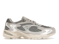 New Balance 725 Hellgrau