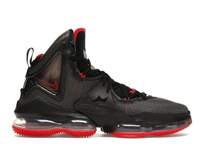 Nike LeBron 19 Bred - authentic Nike sneakers
