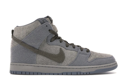 Nike SB Dunk High Tauntaun