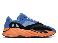 adidas Yeezy Boost 700 Hellblau
