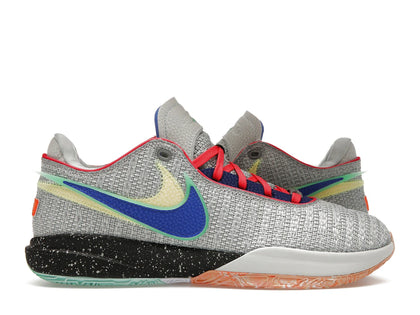 Nike LeBron 20 Nike Lifer - authentic Nike sneakers