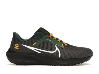 Nike Pegasus 40 Green Bay Packers - authentic Nike sneakers