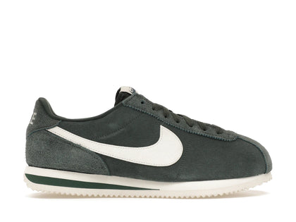 Nike Cortez Vintage Green - authentic Nike sneakers
