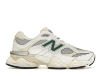 New Balance 9060 Meersalzgelb