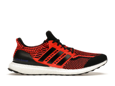 adidas Ultra Boost 5.0 DNA Solar Red Black