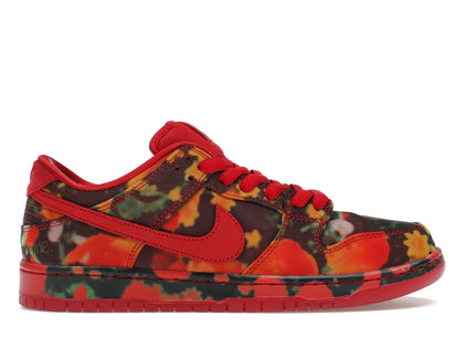 Nike SB Dunk Low The Wizard of Oz Poppy Field - authentic Nike sneakers