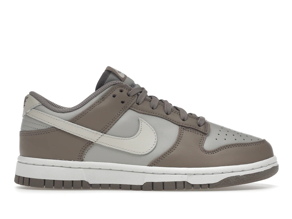 Nike Dunk Low Bone Beige (Damen) - vue 360
